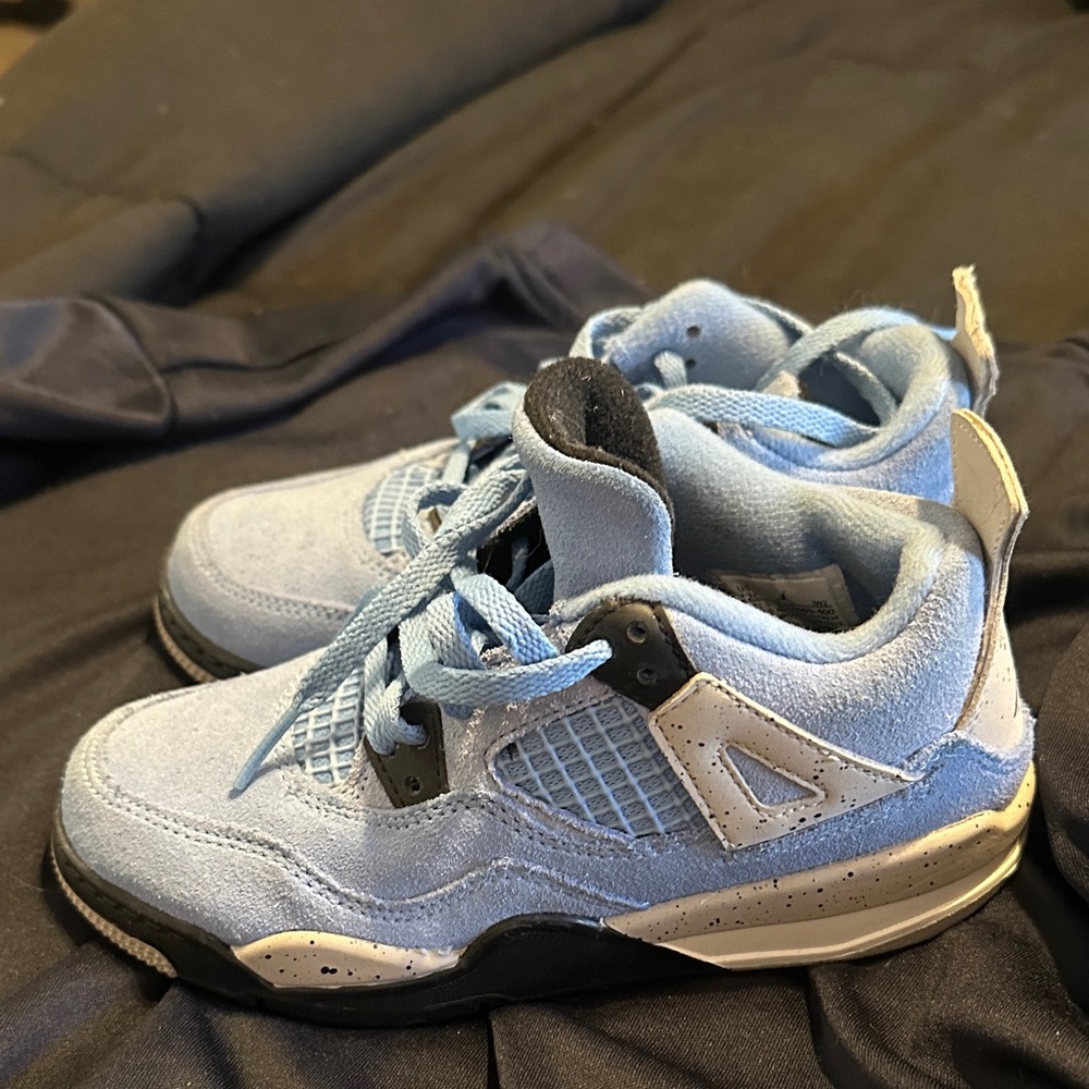Jordan Kids Light Blue Sneakers - Picture 6 of 7